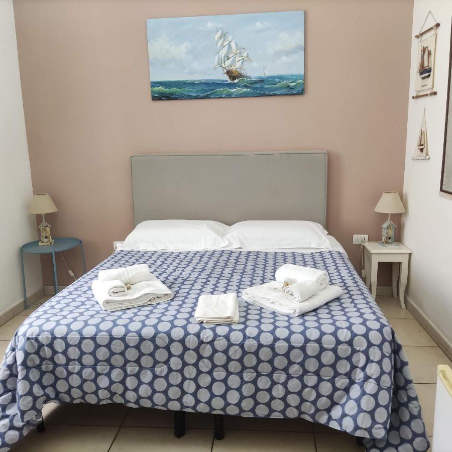 Mediterraneo Camere Otranto Bagian luar foto