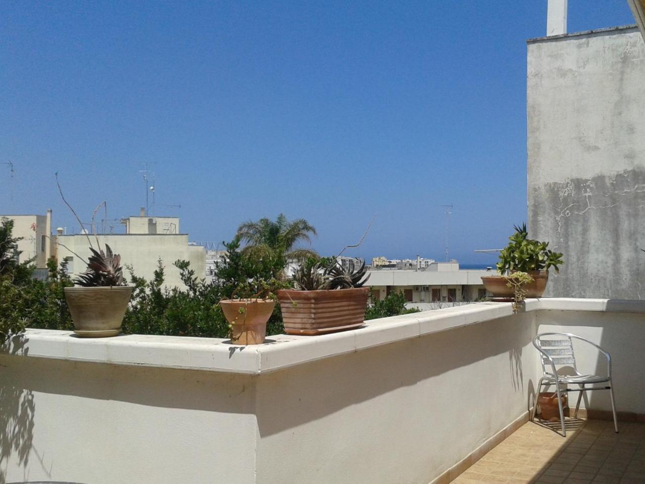 Mediterraneo Camere Otranto Bagian luar foto